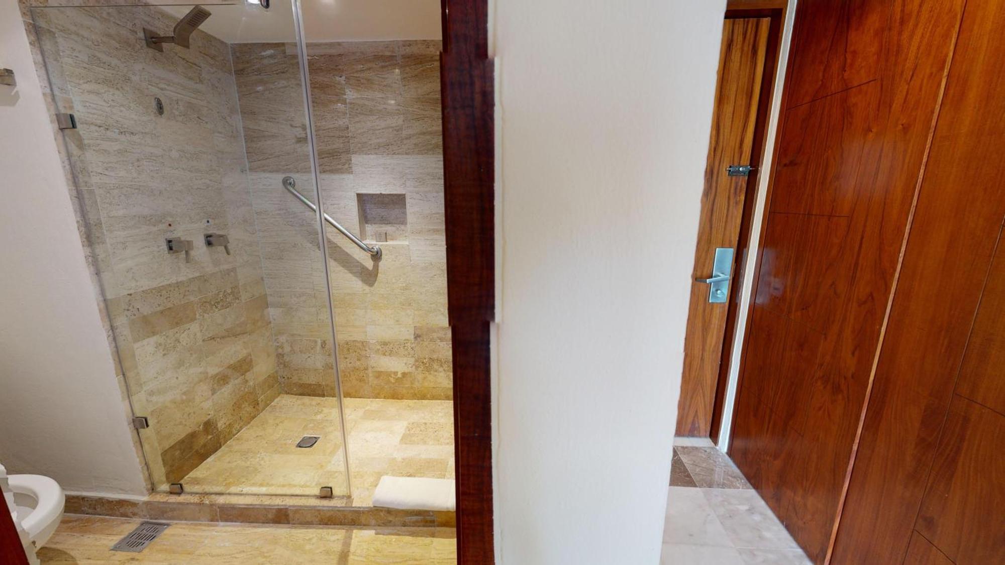 Park Royal Resort 4*